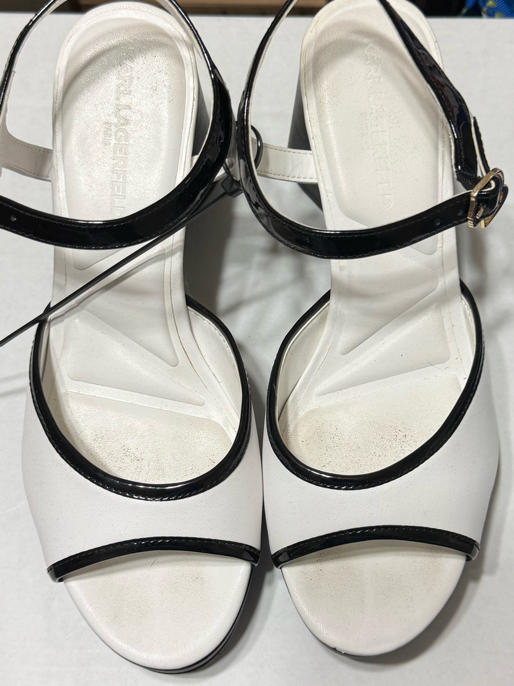 Classic Two-Tone White and Black Ankle-Strap Heels Karl Lagerfeld size 8